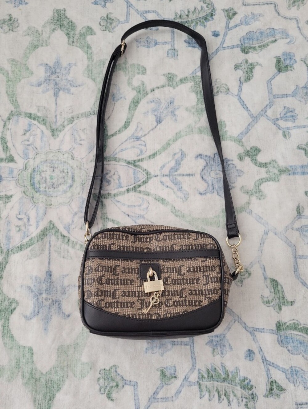 Juicy Couture Tan and Black Crossbody with Gold Padlock